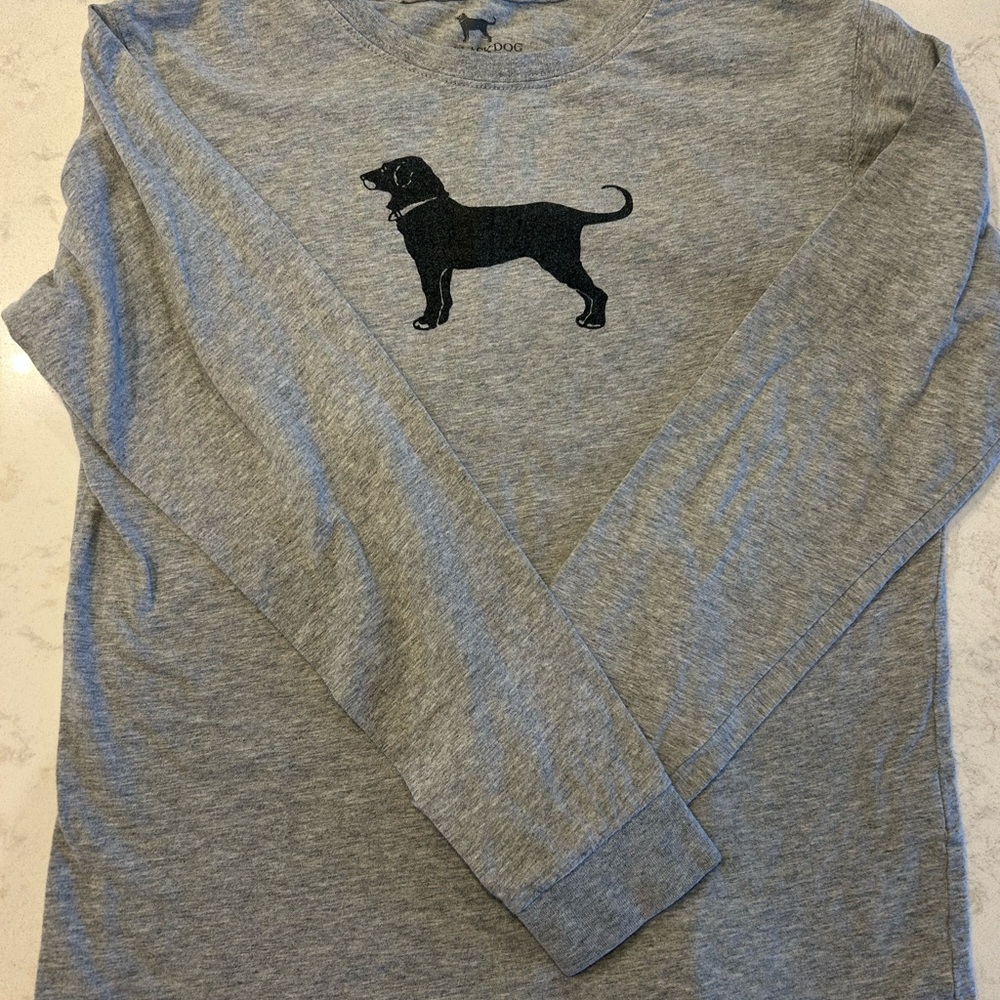 Black Dog Silhouette Long Sleeve t-shirt